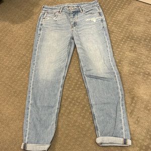American eagle Tomgirl jeans